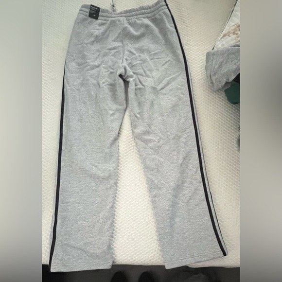 Adidas Mens Sweatsuit - NWT - Picture 7 of 9